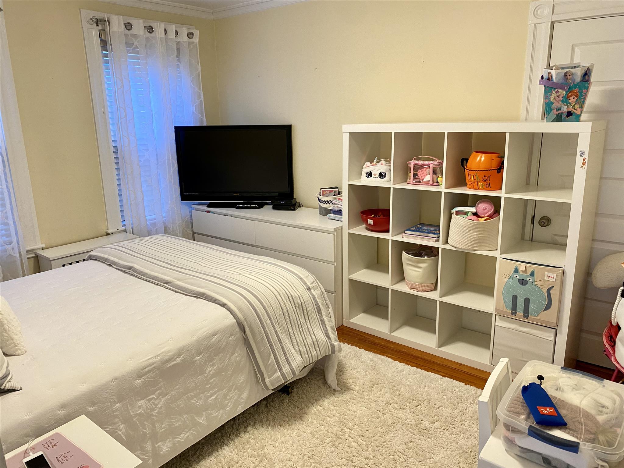 2.5 bed, 2 bath apartment for rent at 75 Brookings St Unit 1, Medford — photo 6 of 12