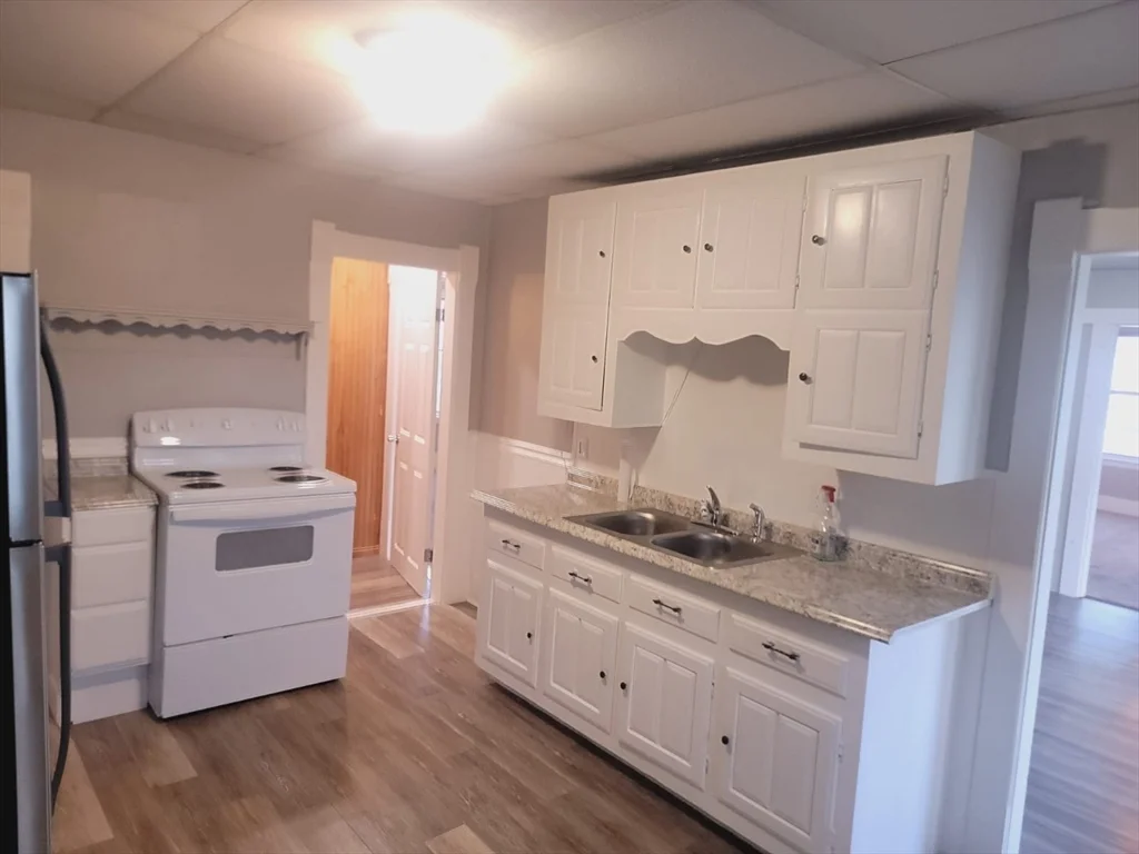 80 Linden, Winchendon