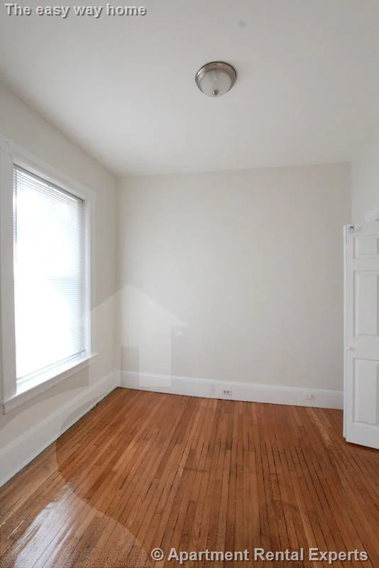 891 Massachusetts Ave, Central Square