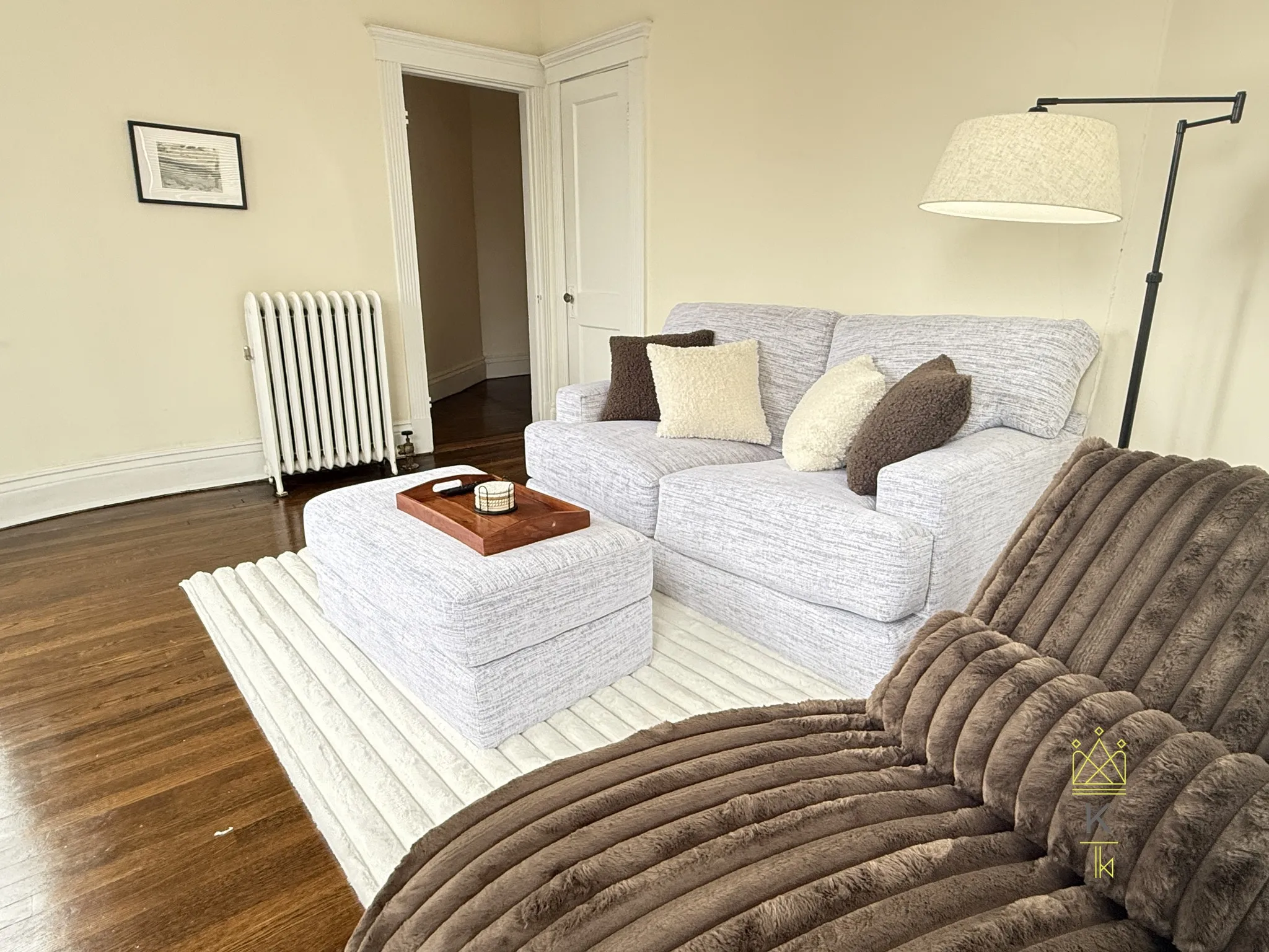 1963 Commonwealth Ave, Brighton