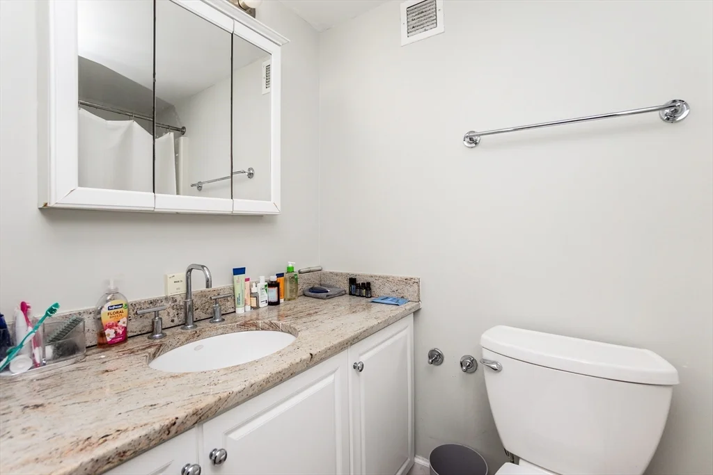 8-10 Museum Way, East Cambridge