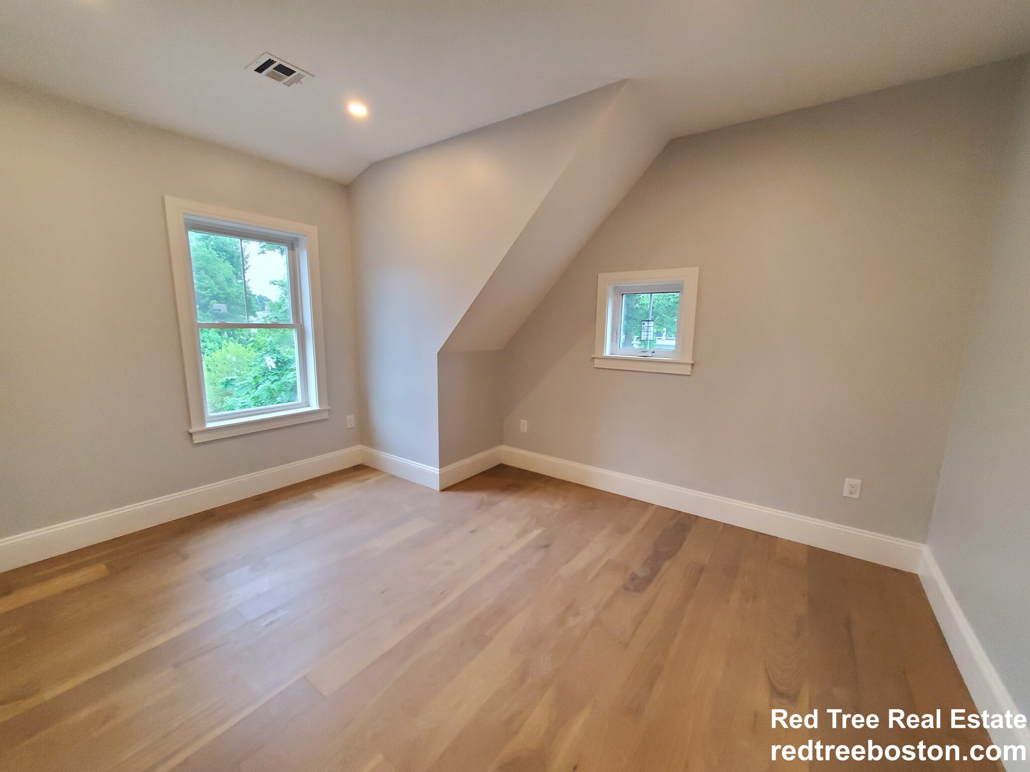 51 Fairbanks St, Brighton