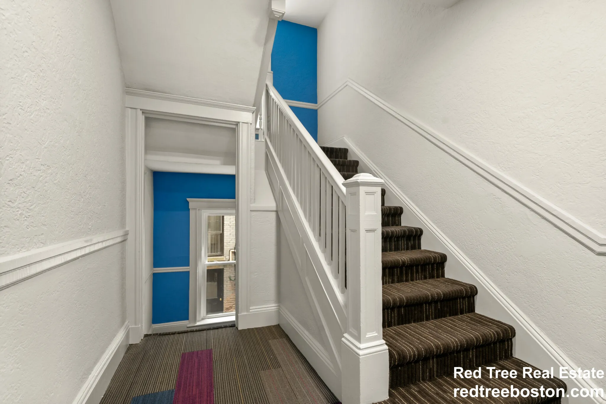 81 Park Dr, Fenway