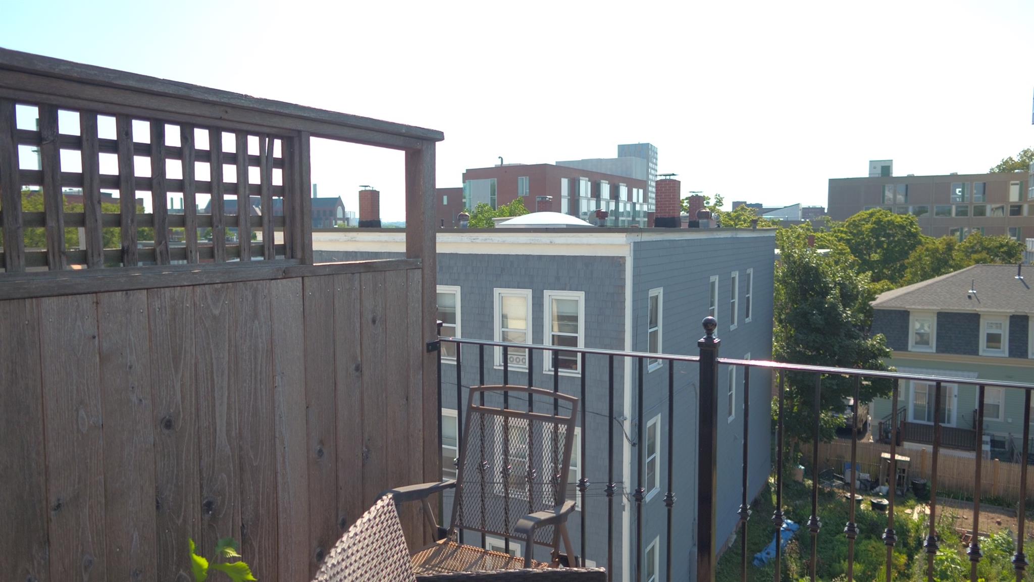 3 bed, 2.5 bath apartment for rent at 32 Elmer St Unit 1, Harvard Square — photo 2 of 15
