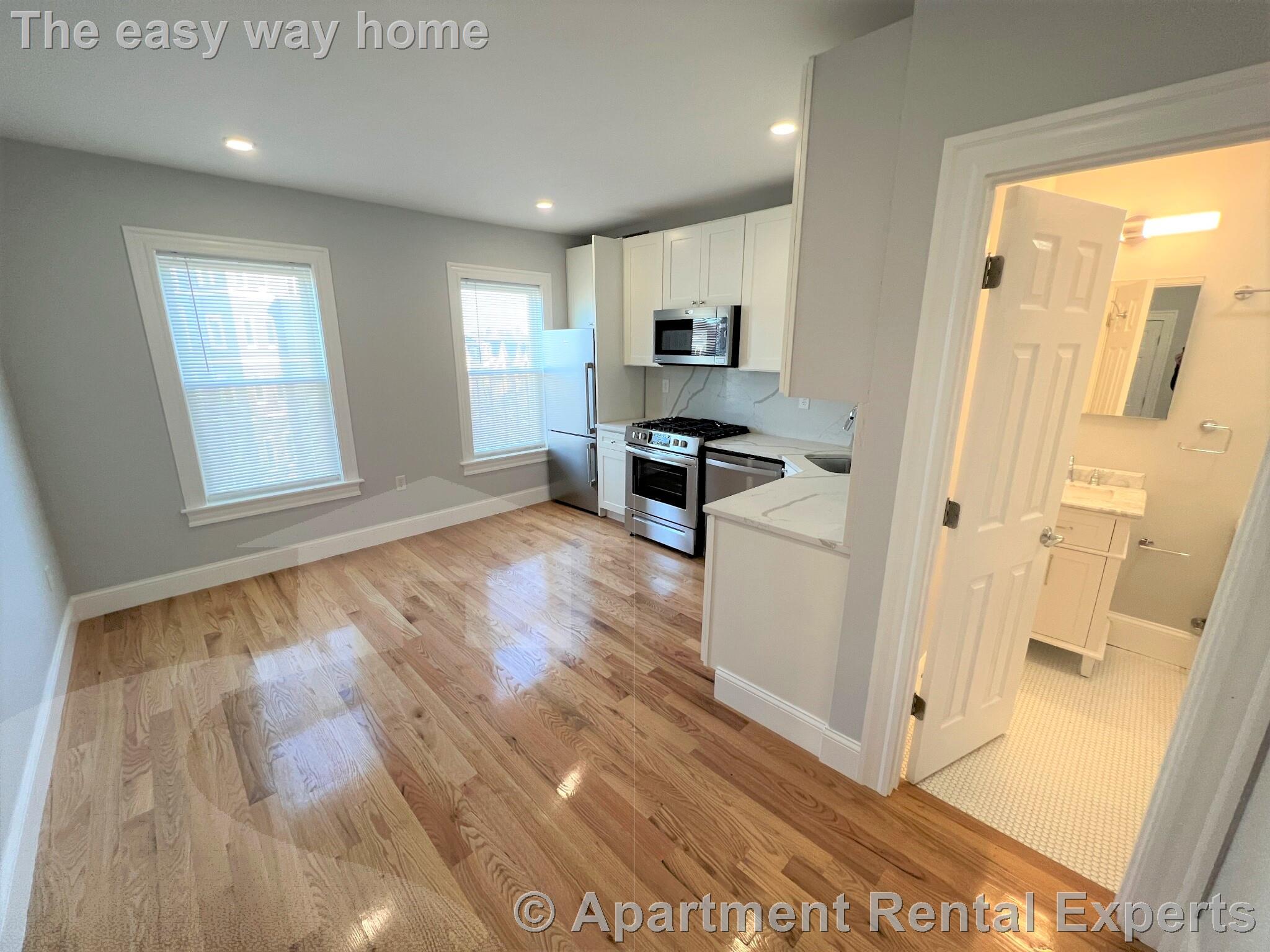 374 Oxford St, Porter Square