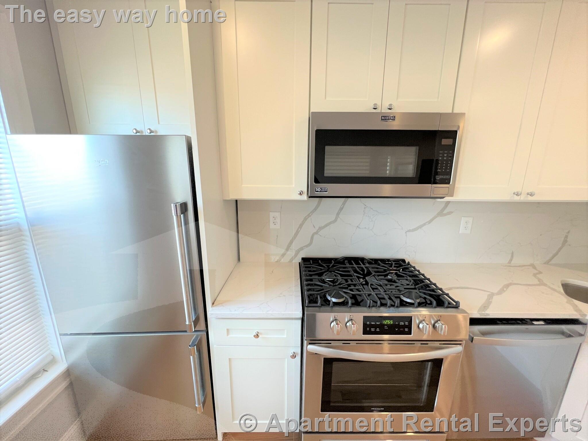 374 Oxford St, Porter Square