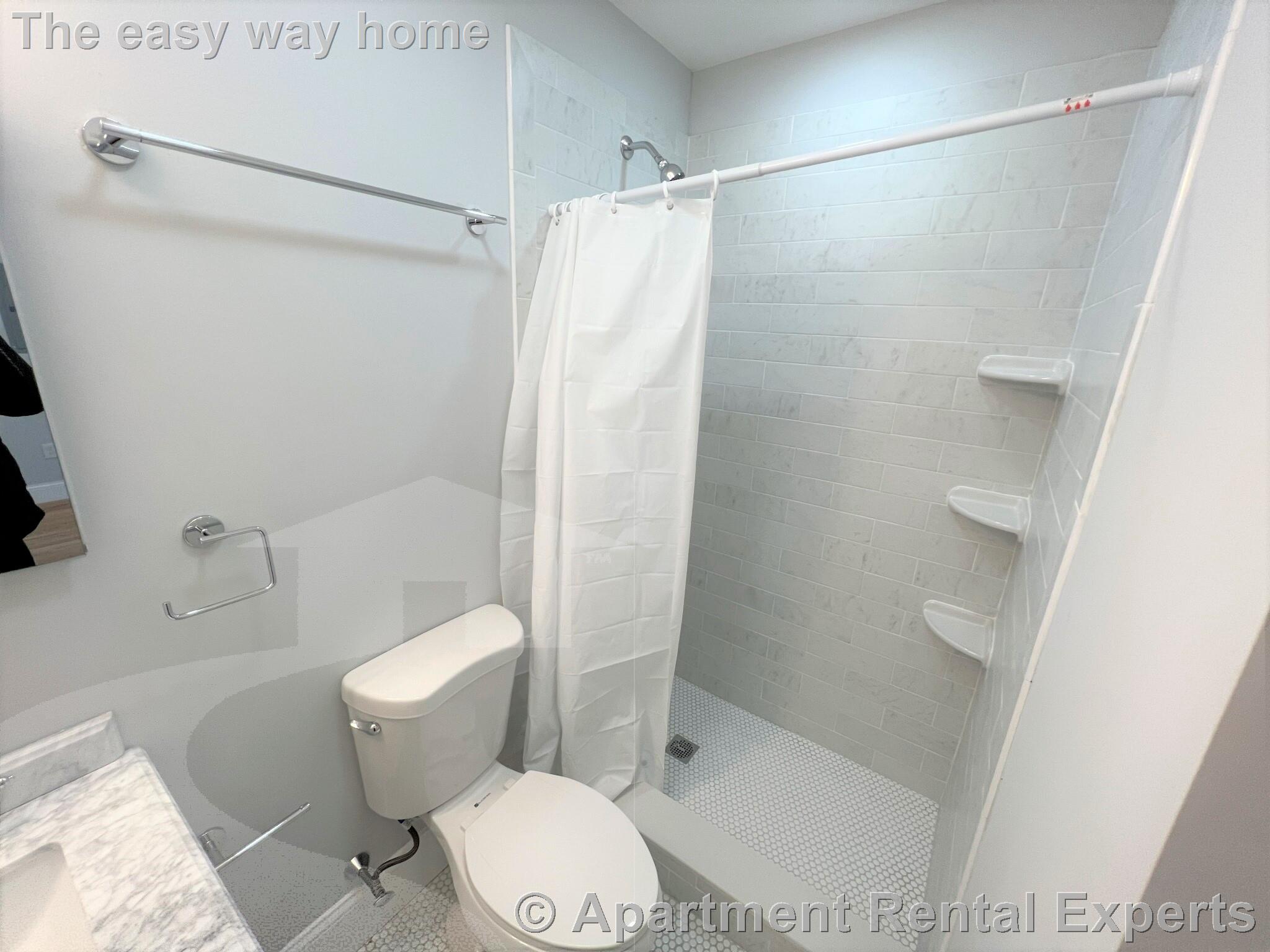 374 Oxford St, Porter Square