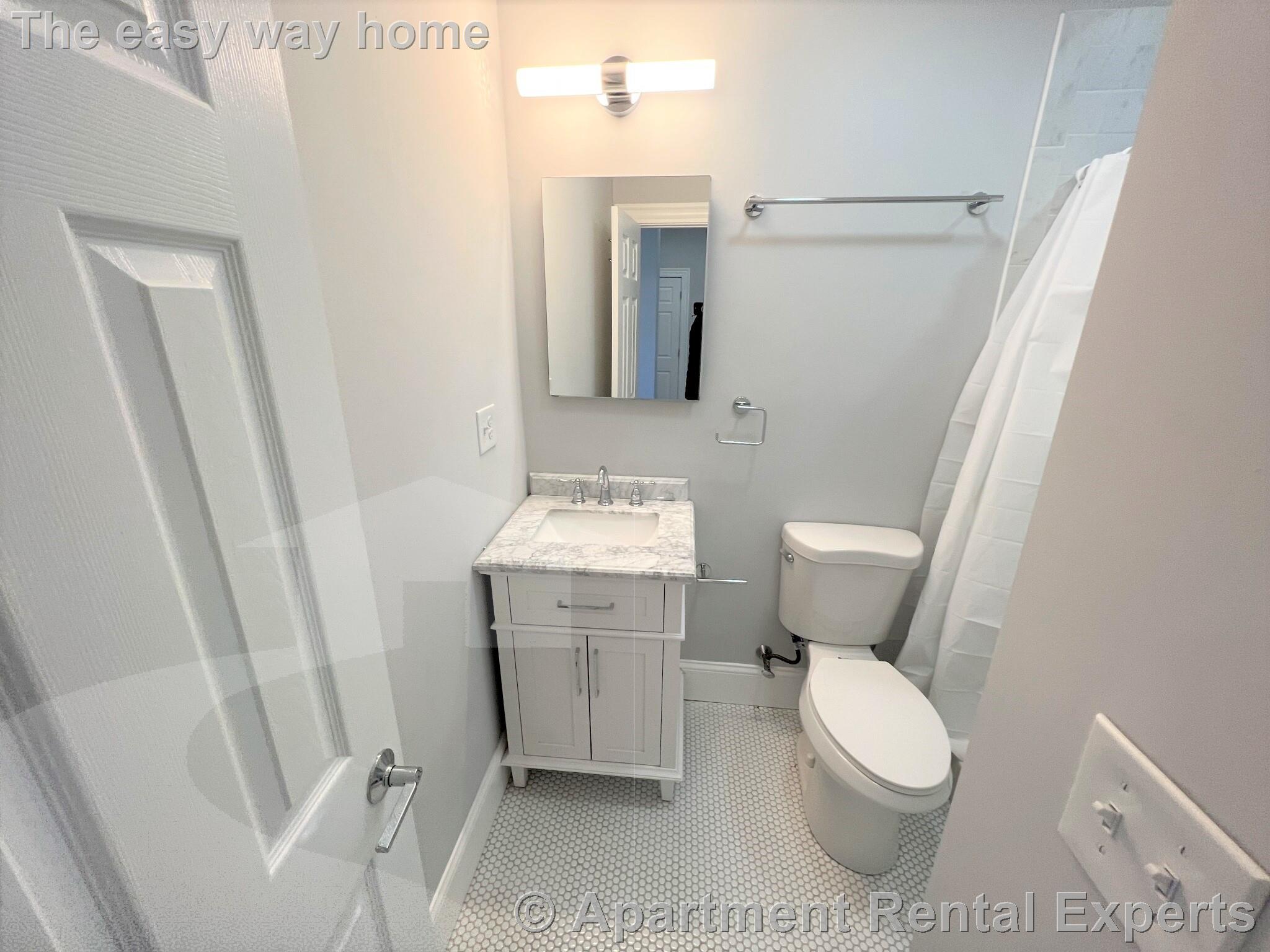 374 Oxford St, Porter Square