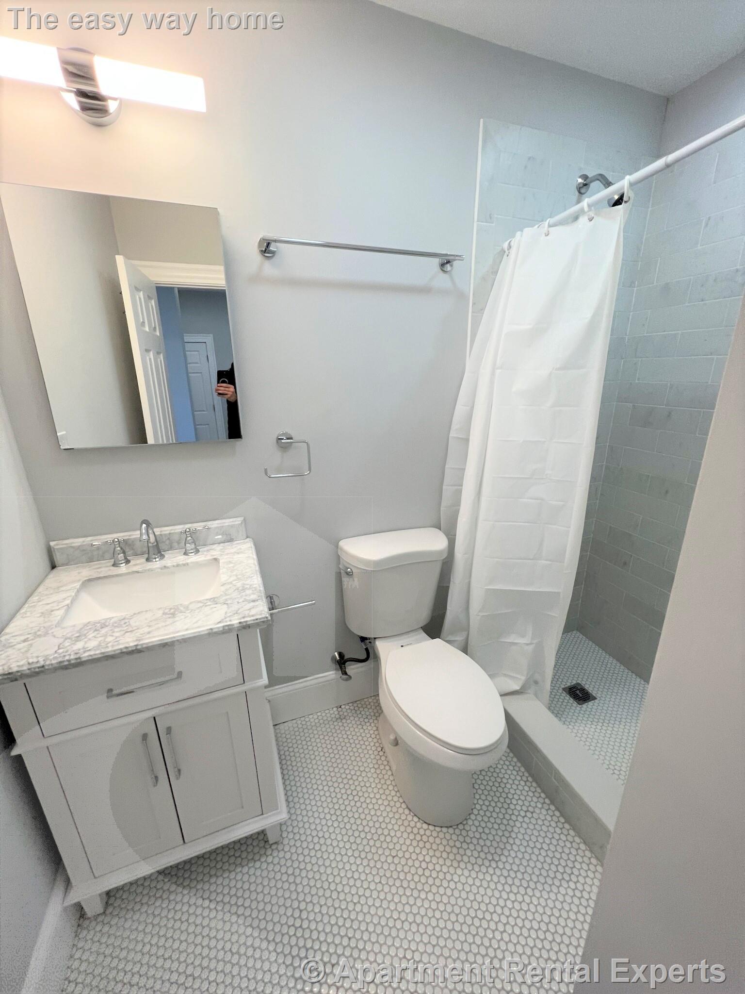 374 Oxford St, Porter Square