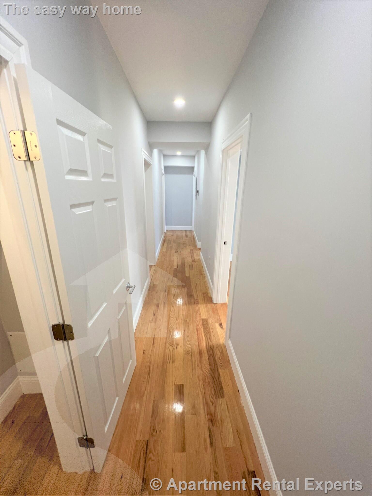 374 Oxford St, Porter Square