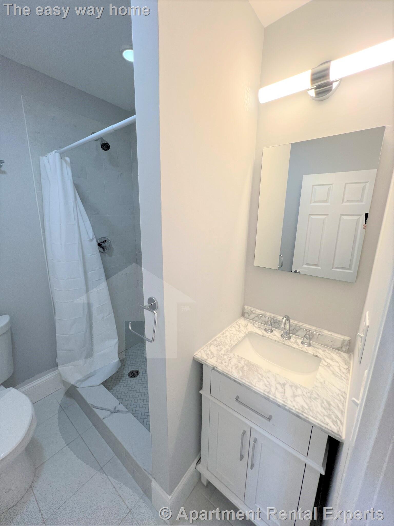 374 Oxford St, Porter Square