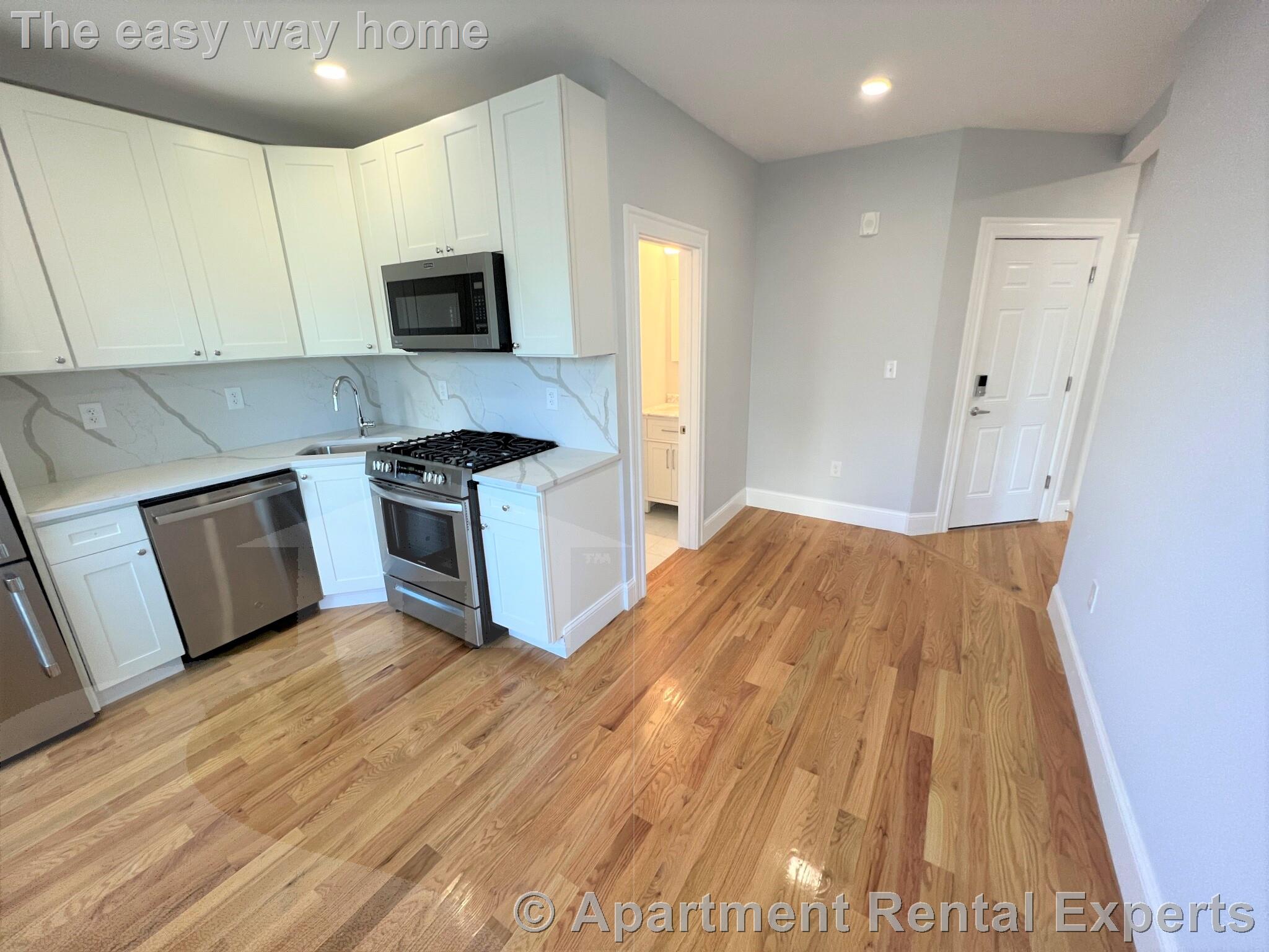 374 Oxford St, Porter Square