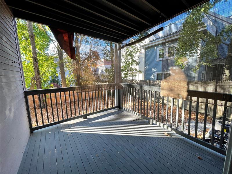 374 Oxford St, Baldwin