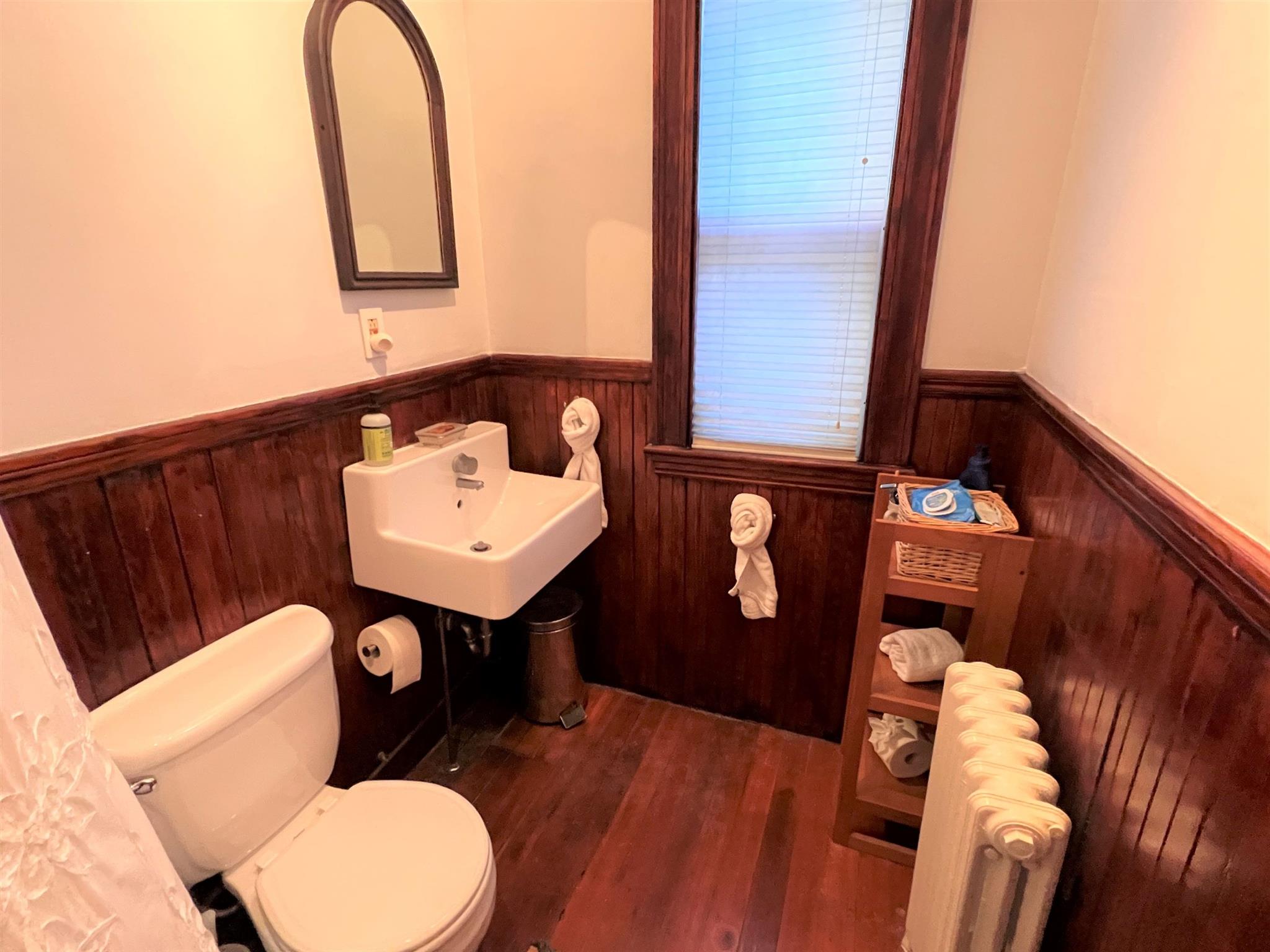 2.5 bed, 1.5 bath apartment for rent at 119 Antrim St Unit 2, Mid Cambridge — photo 17 of 22