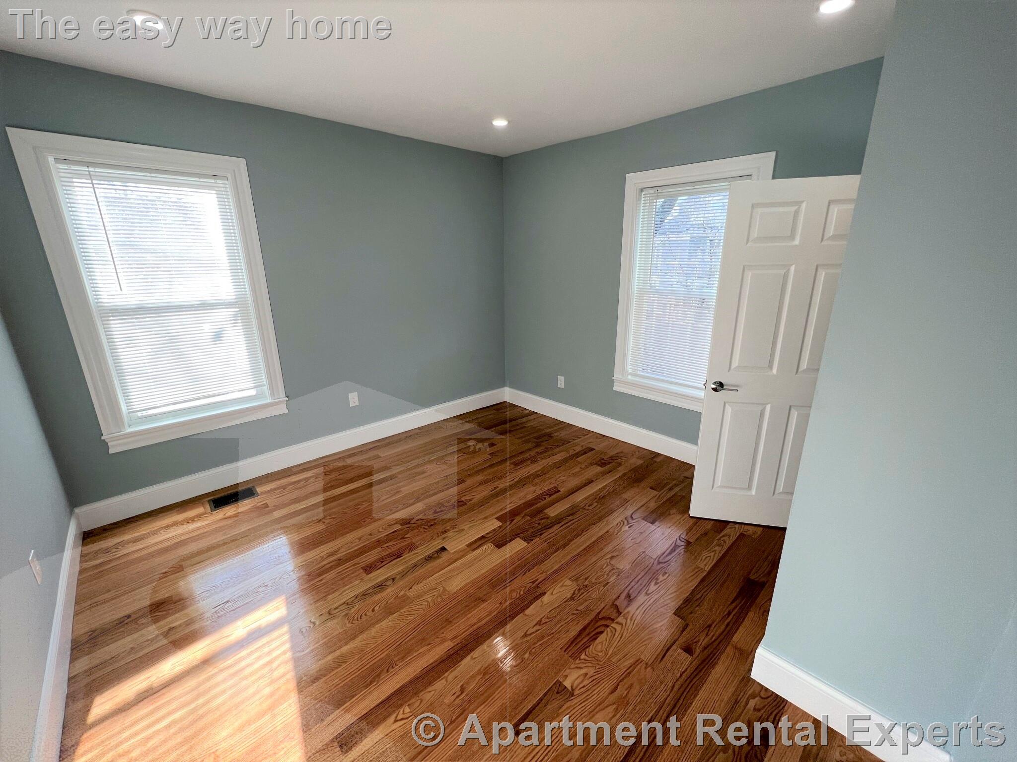 372 Oxford St, Porter Square