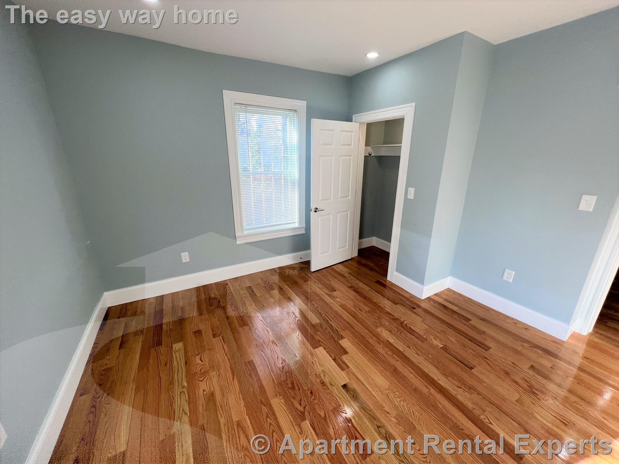 372 Oxford St, Porter Square