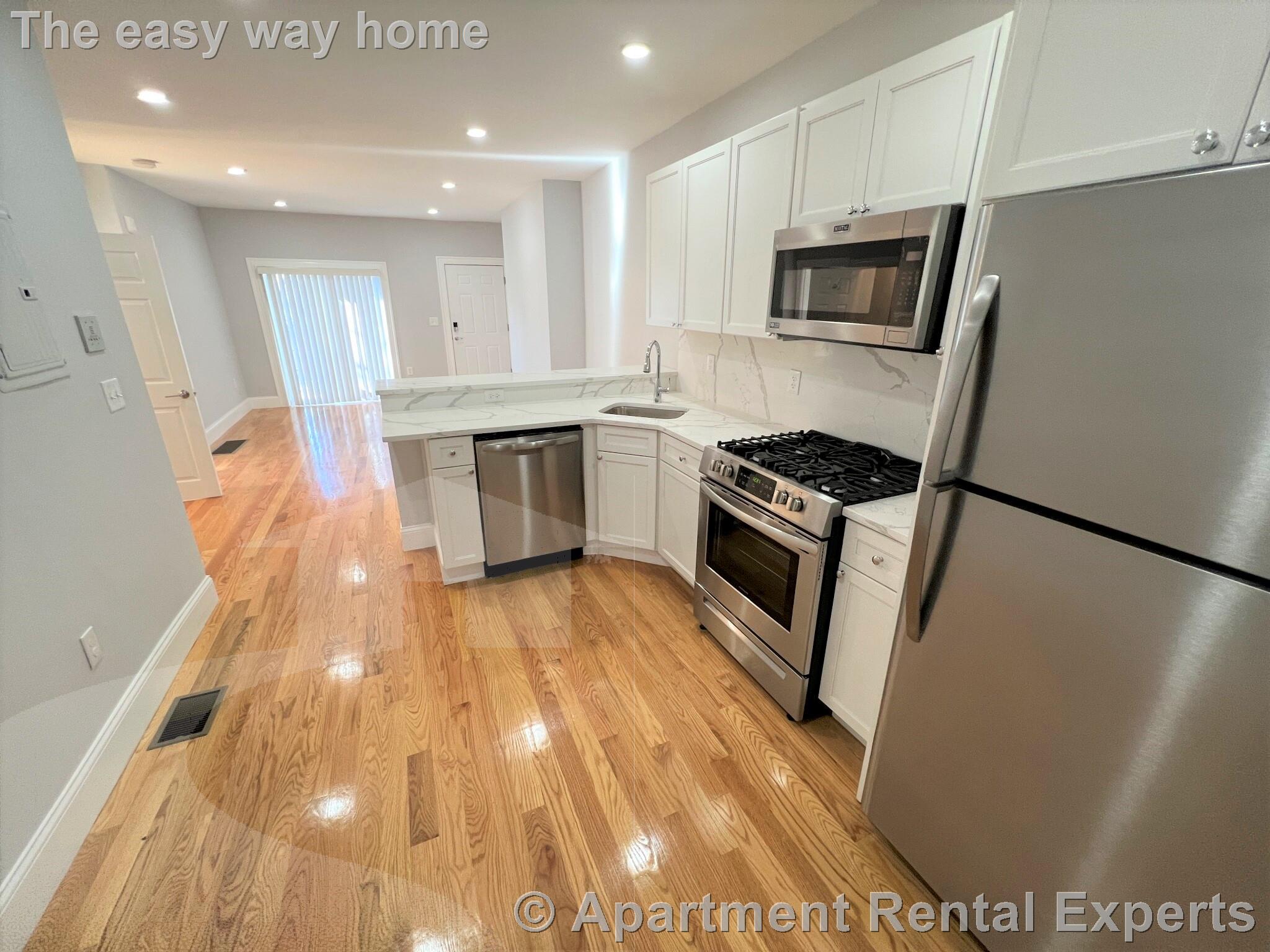 372 Oxford St, Porter Square