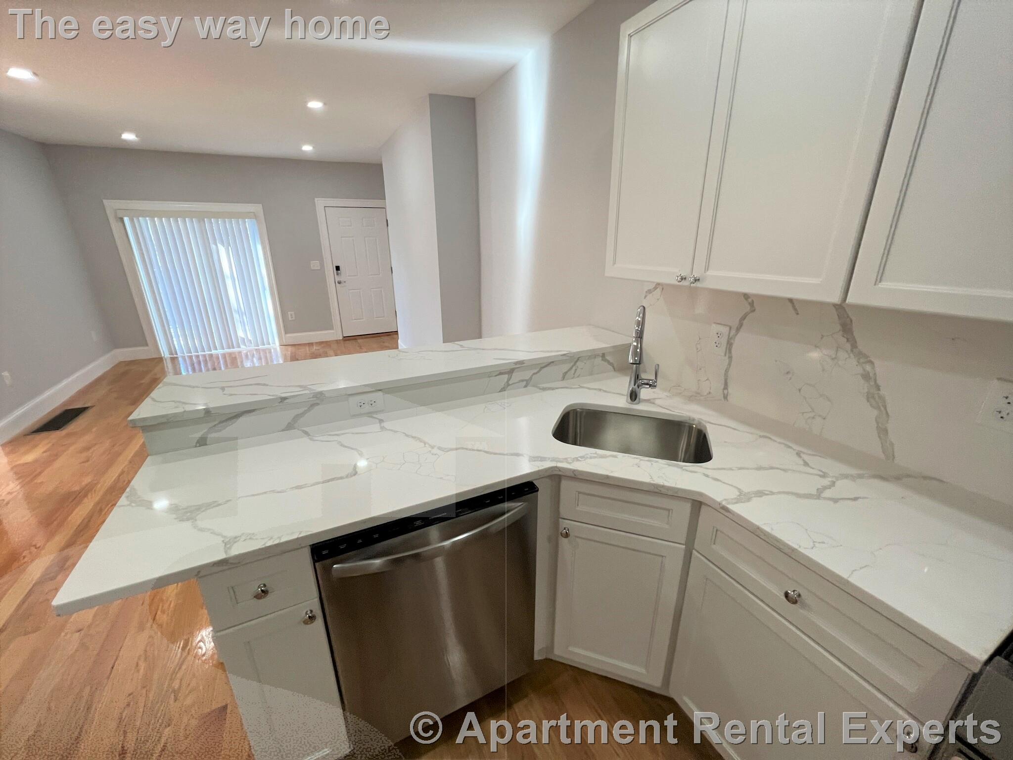 372 Oxford St, Porter Square