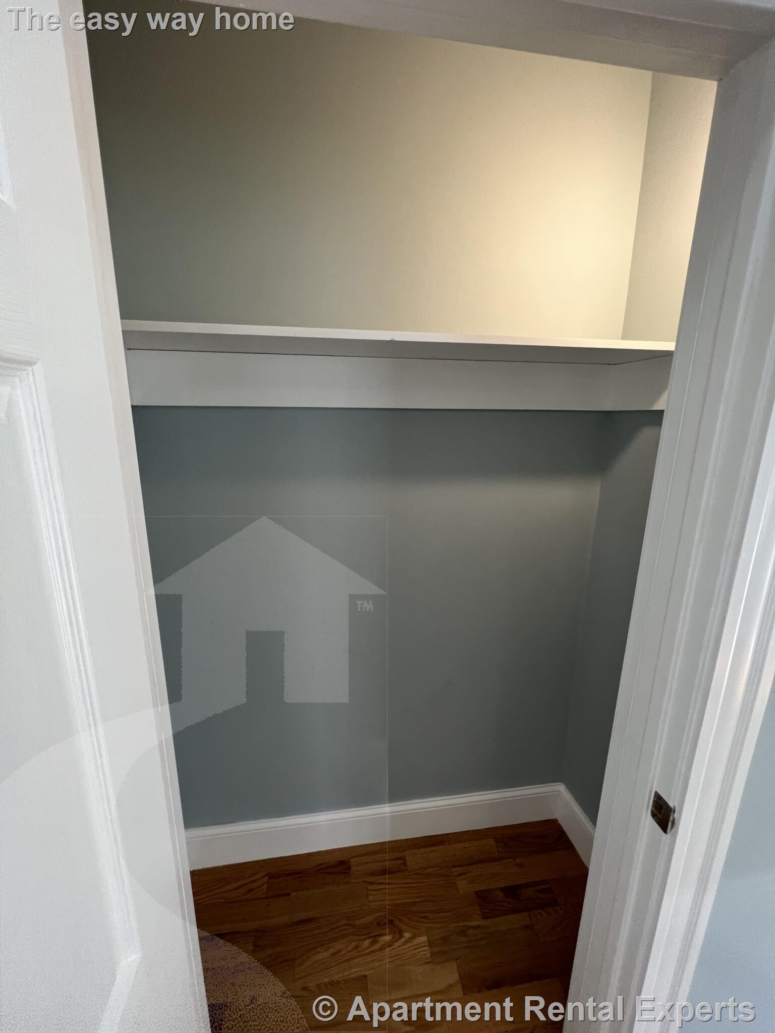 372 Oxford St, Porter Square