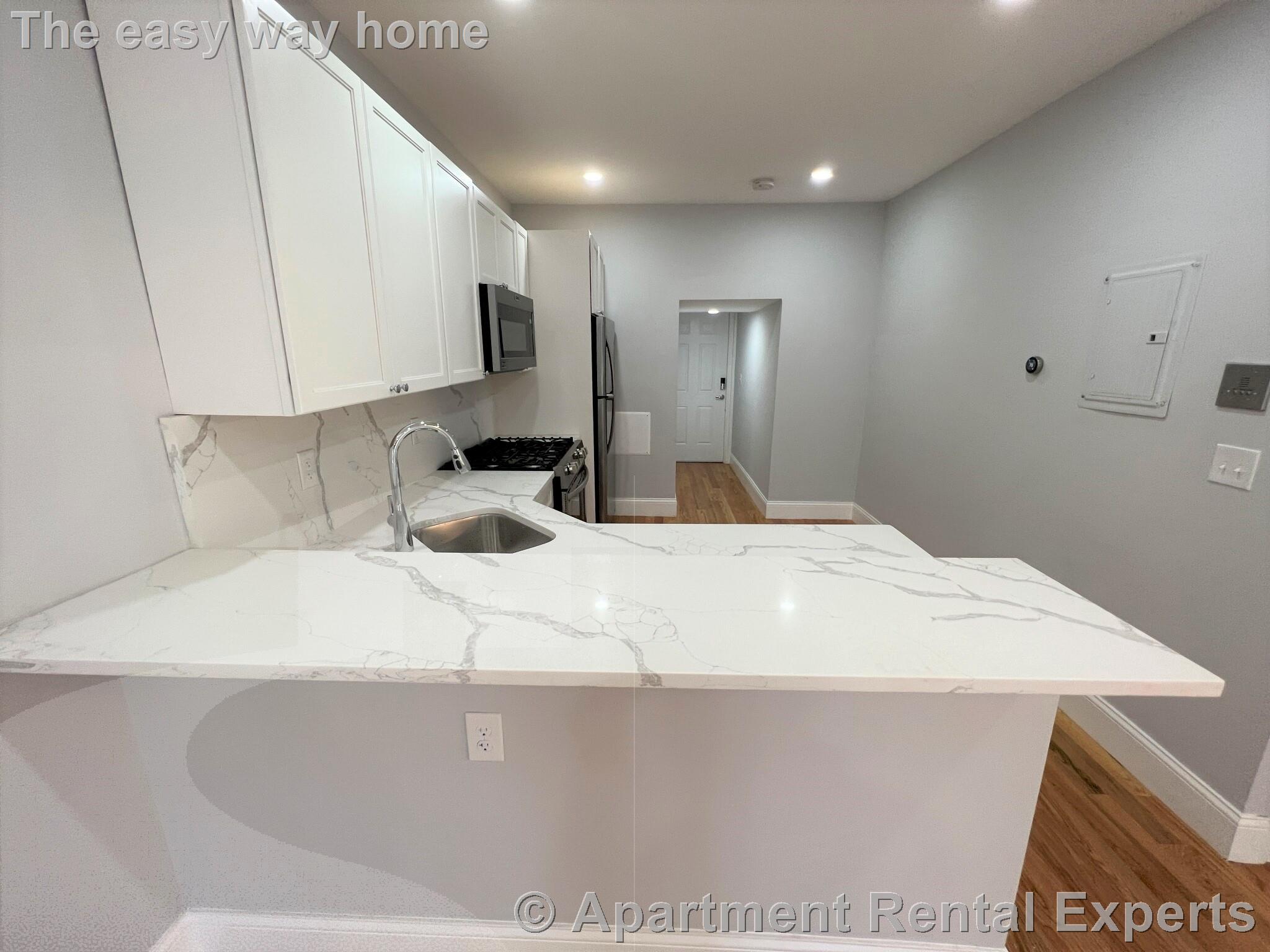 372 Oxford St, Porter Square