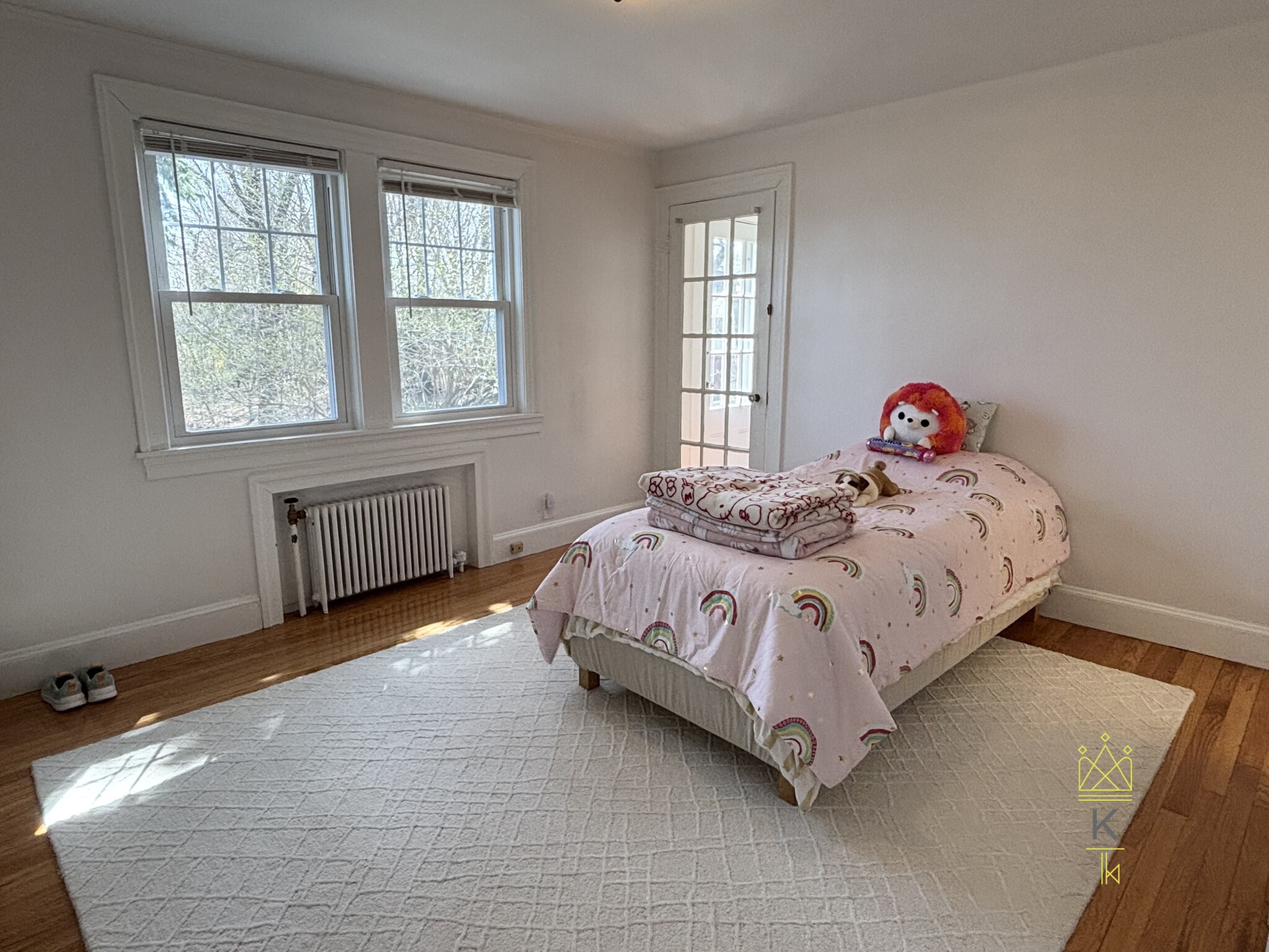 198 Wolcott Rd, Chestnut Hill