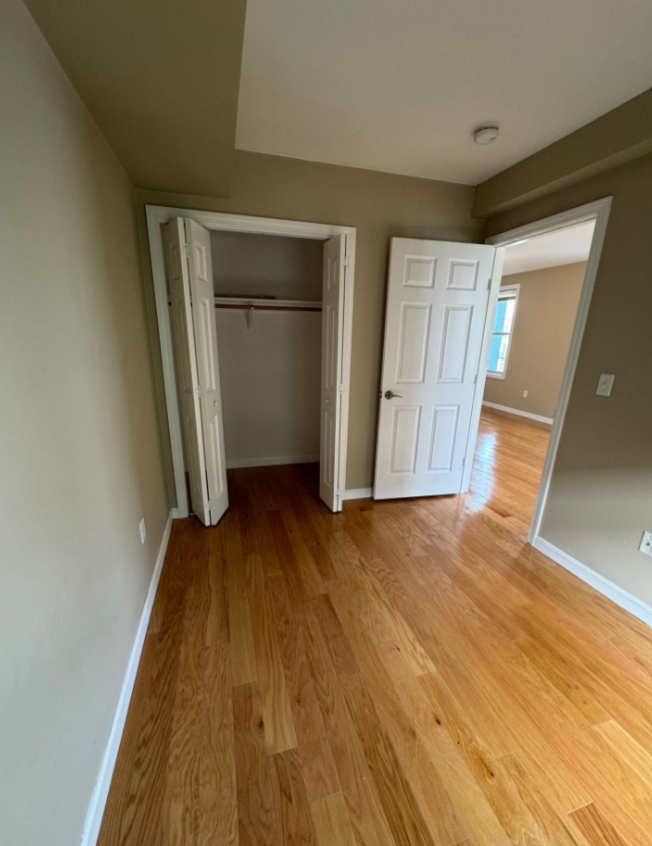 53 Chelsea St, East Boston