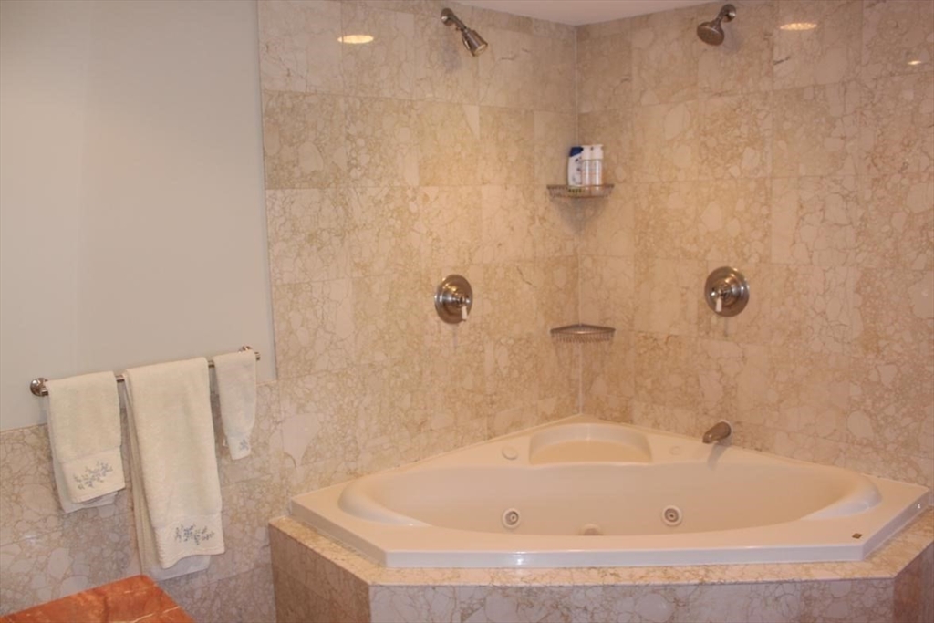 1724 Washington St, South End