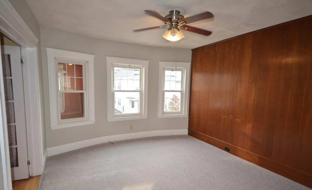 20 Benton Rd, Tufts University