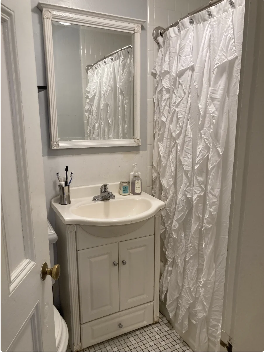 206 Commonwealth Ave, Back Bay