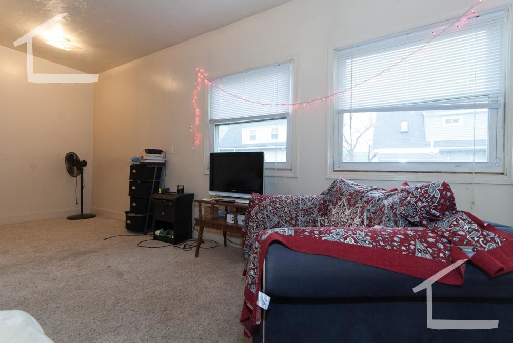 14 Ashford St, Allston