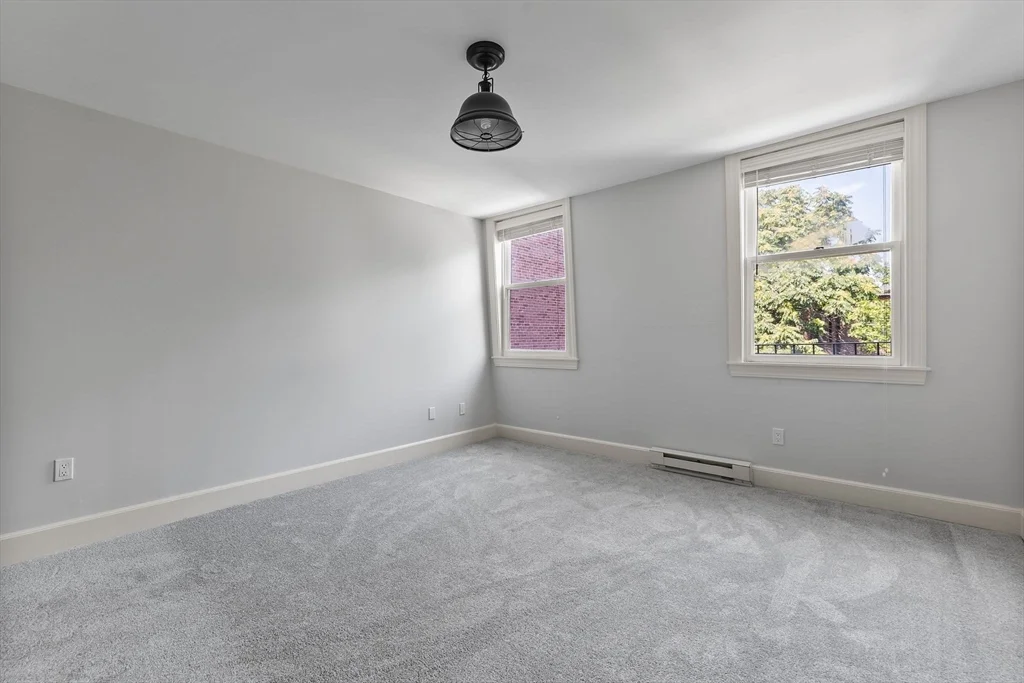 403 Marlborough St, Back Bay