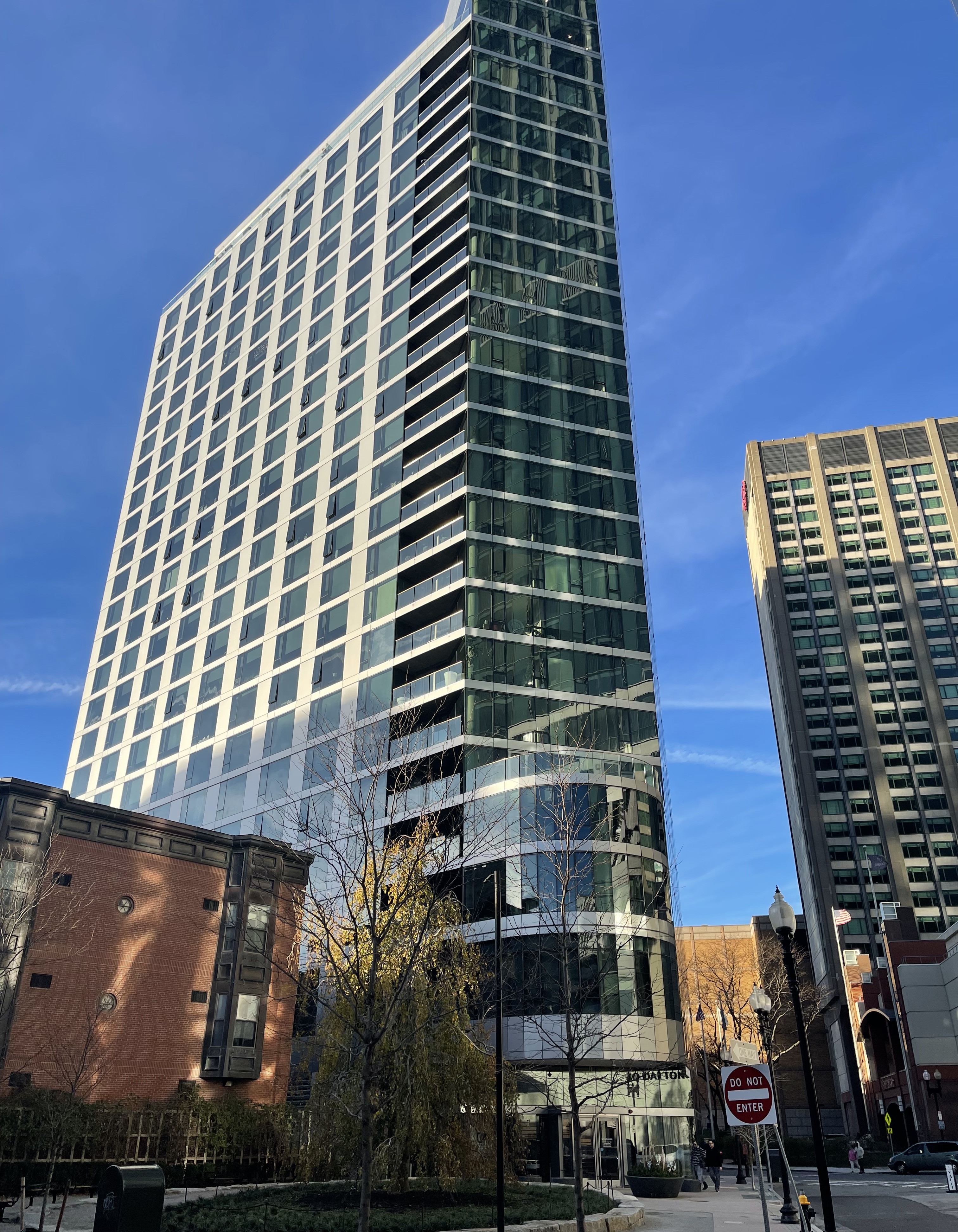 2 bed, 2 bath apartment for rent at 30 Dalton St Unit 609, Back Bay