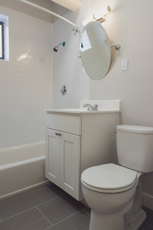 41 Harvard St, Central Village