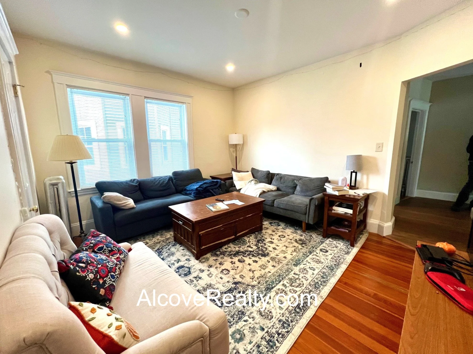 189 Powder House Boulevard, West Somerville