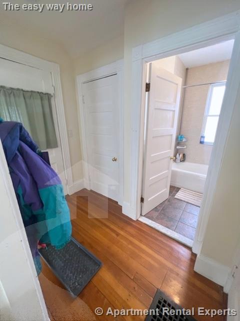 27 Willow Ave, Porter Square