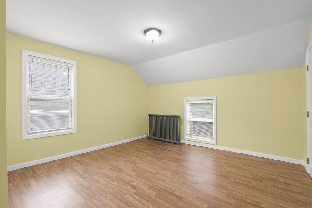 10 Cottage St, Attleboro Falls