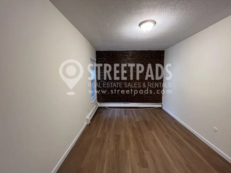 54 South Huntington Ave, Mission Hill