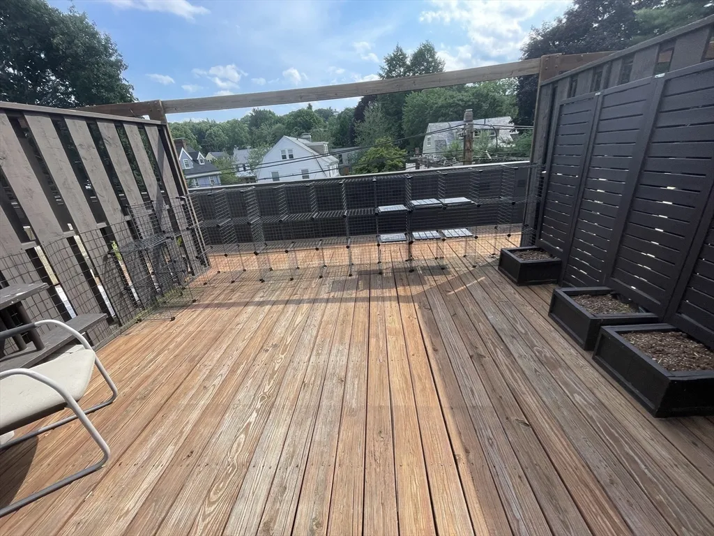 120 Beaconsfield Rd, Brookline