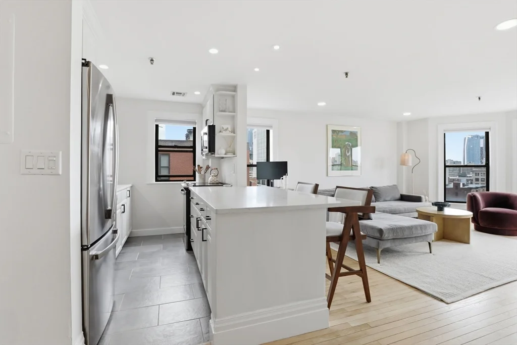 390 Commonwealth Ave, Back Bay