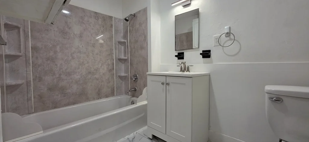 14 Orient St, Worcester