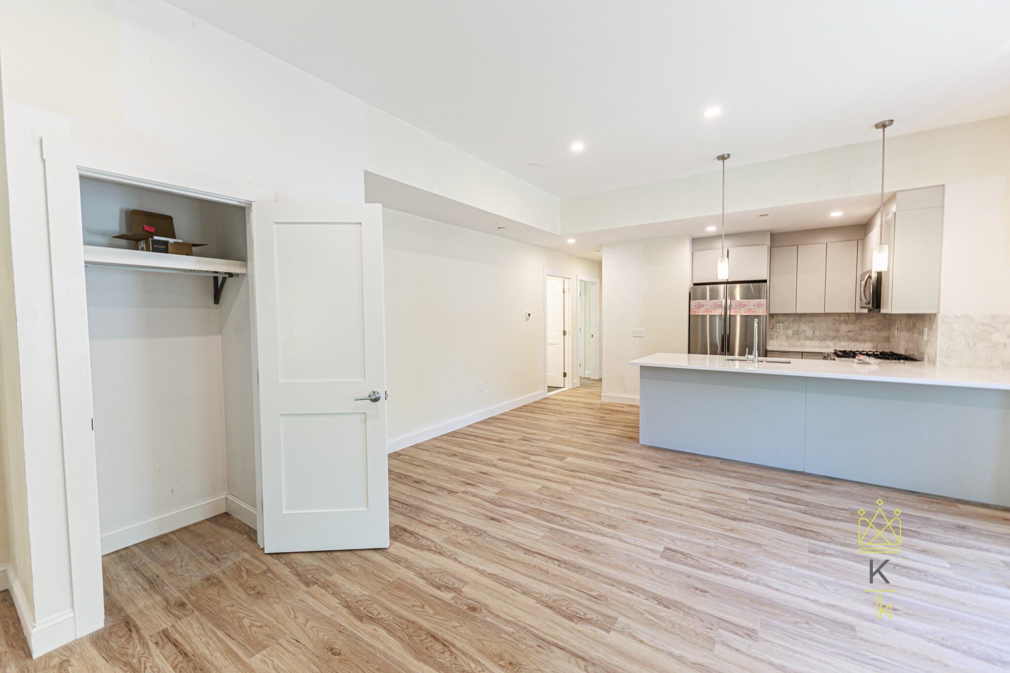 460 Washington St, Brighton