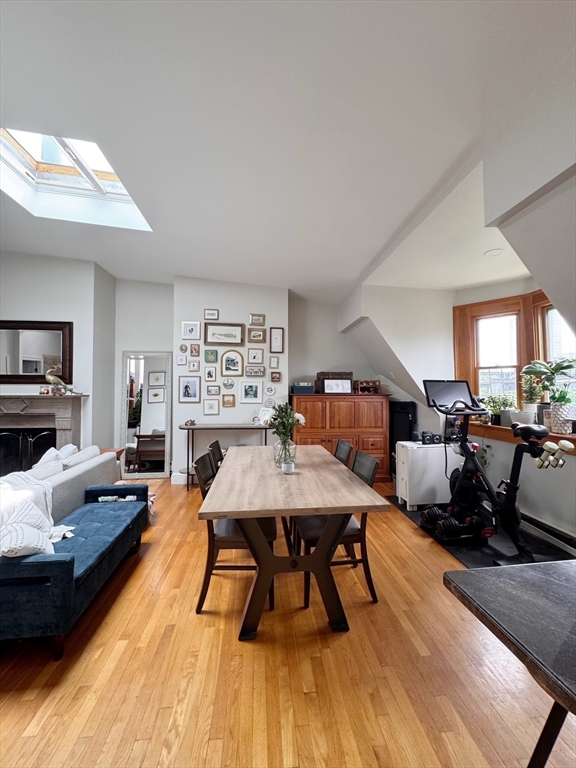 8 Worcester Sq, South End