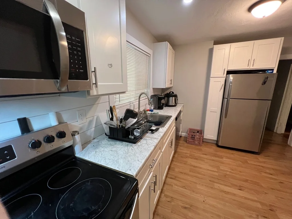 288 Meridian St, East Boston