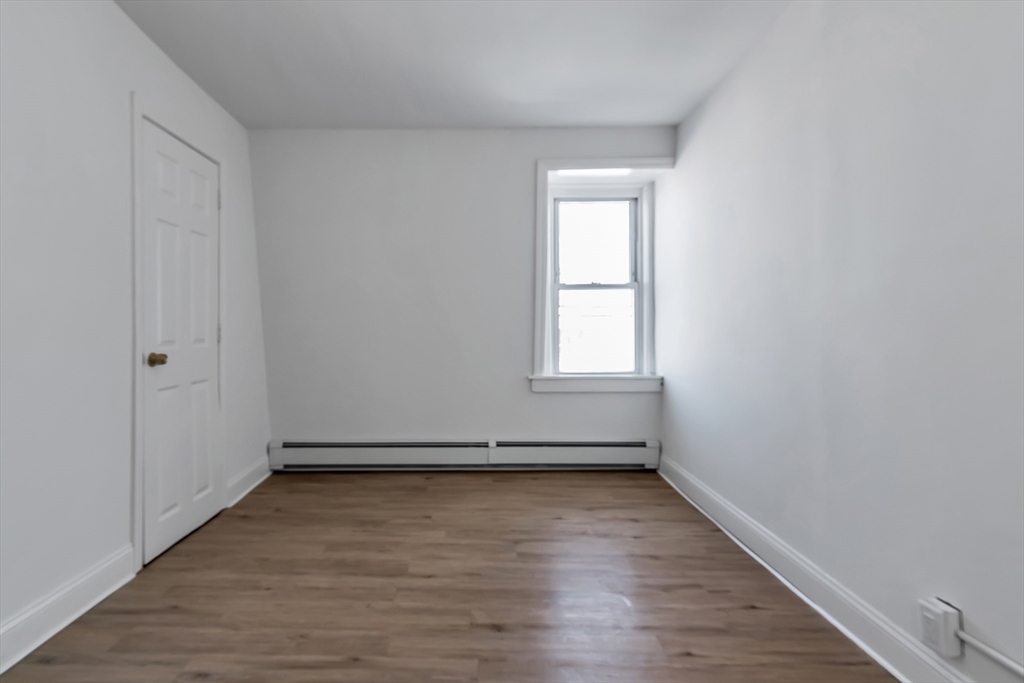 40 Summer St, Lawrence