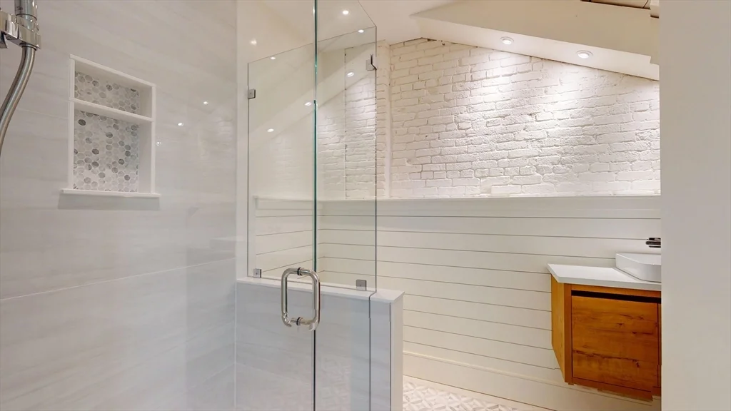 1 Liberty St, Newburyport