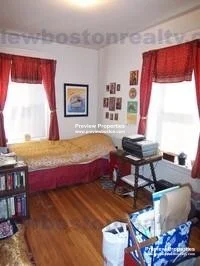 134 Englewood Ave, Brighton