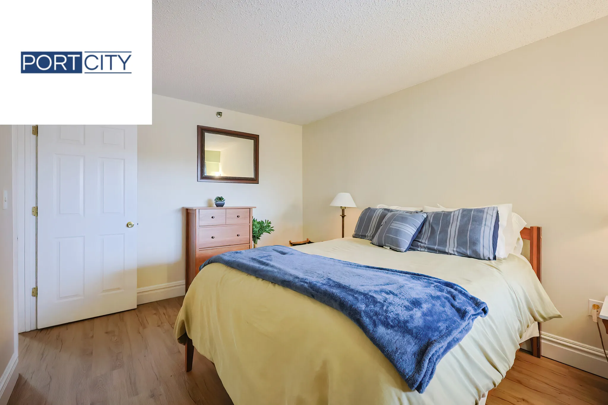 15 Beacon St, Downtown