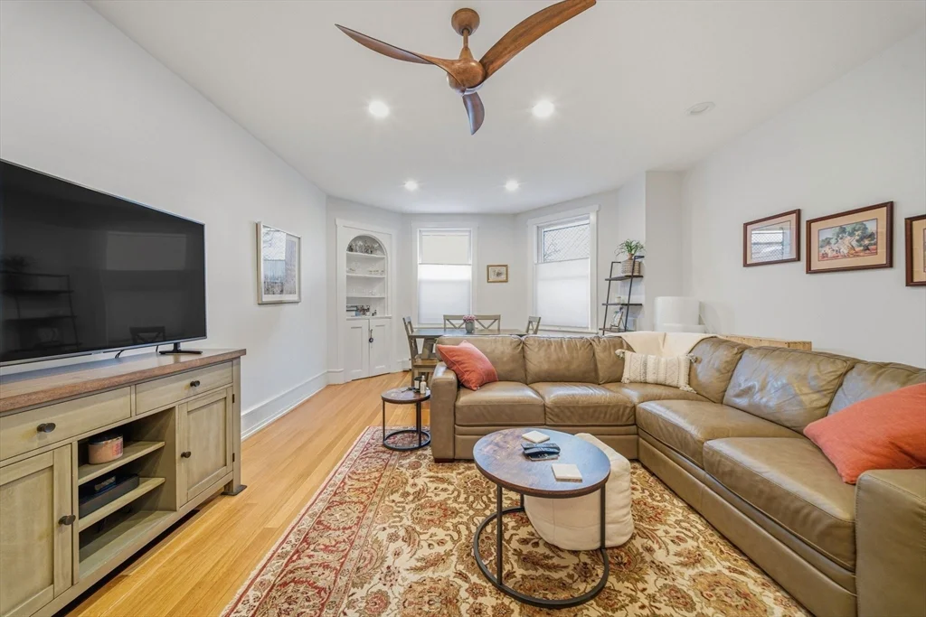 286 Beacon, Back Bay