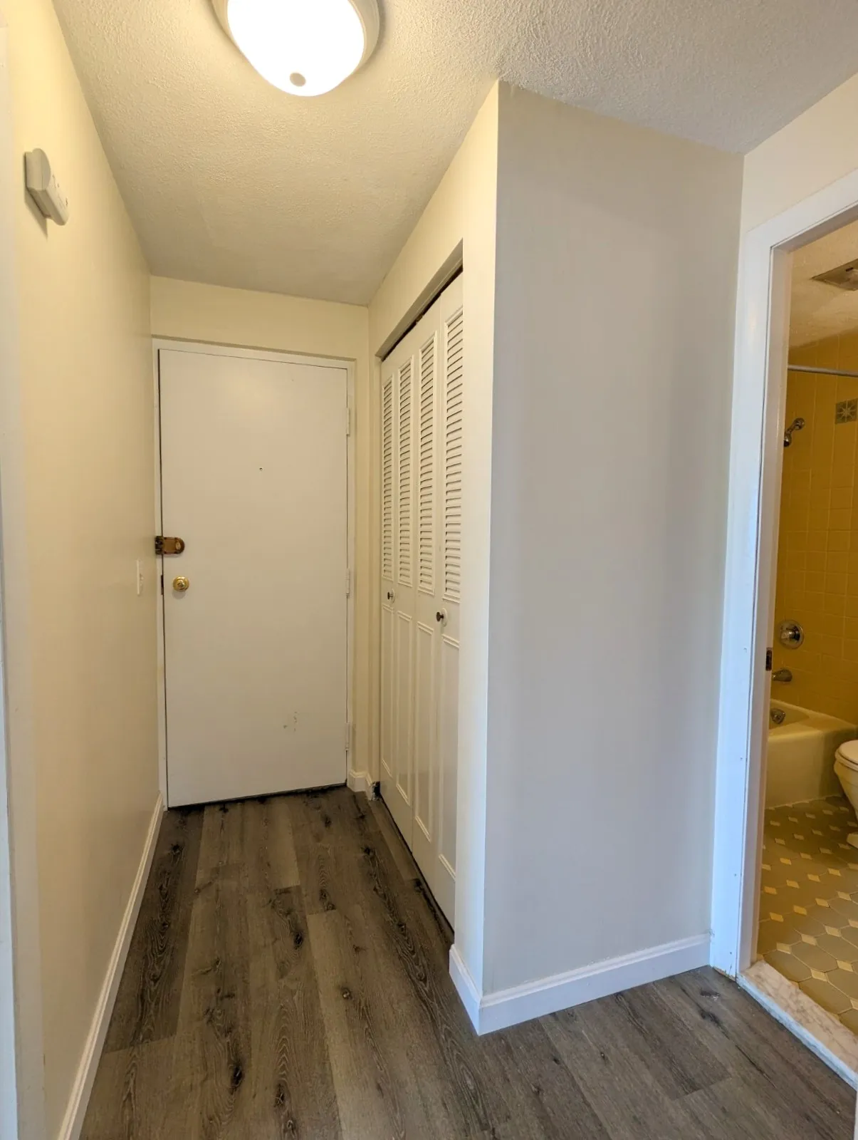 86 Newbury St, Davis Square