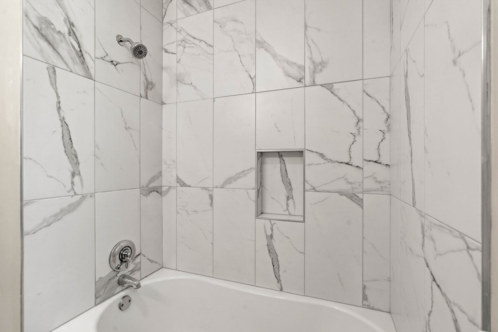 115 Mill St, Lincoln